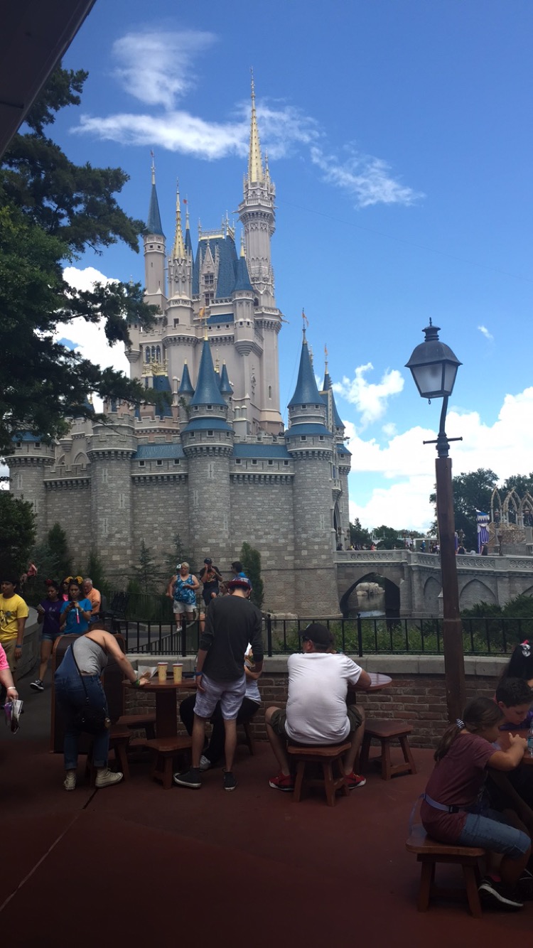 Contempo Café Review at Disney’s Contemporary Resort; Menu, Prices, and Tips – HAA Disney Give Me A&nbsp;Review