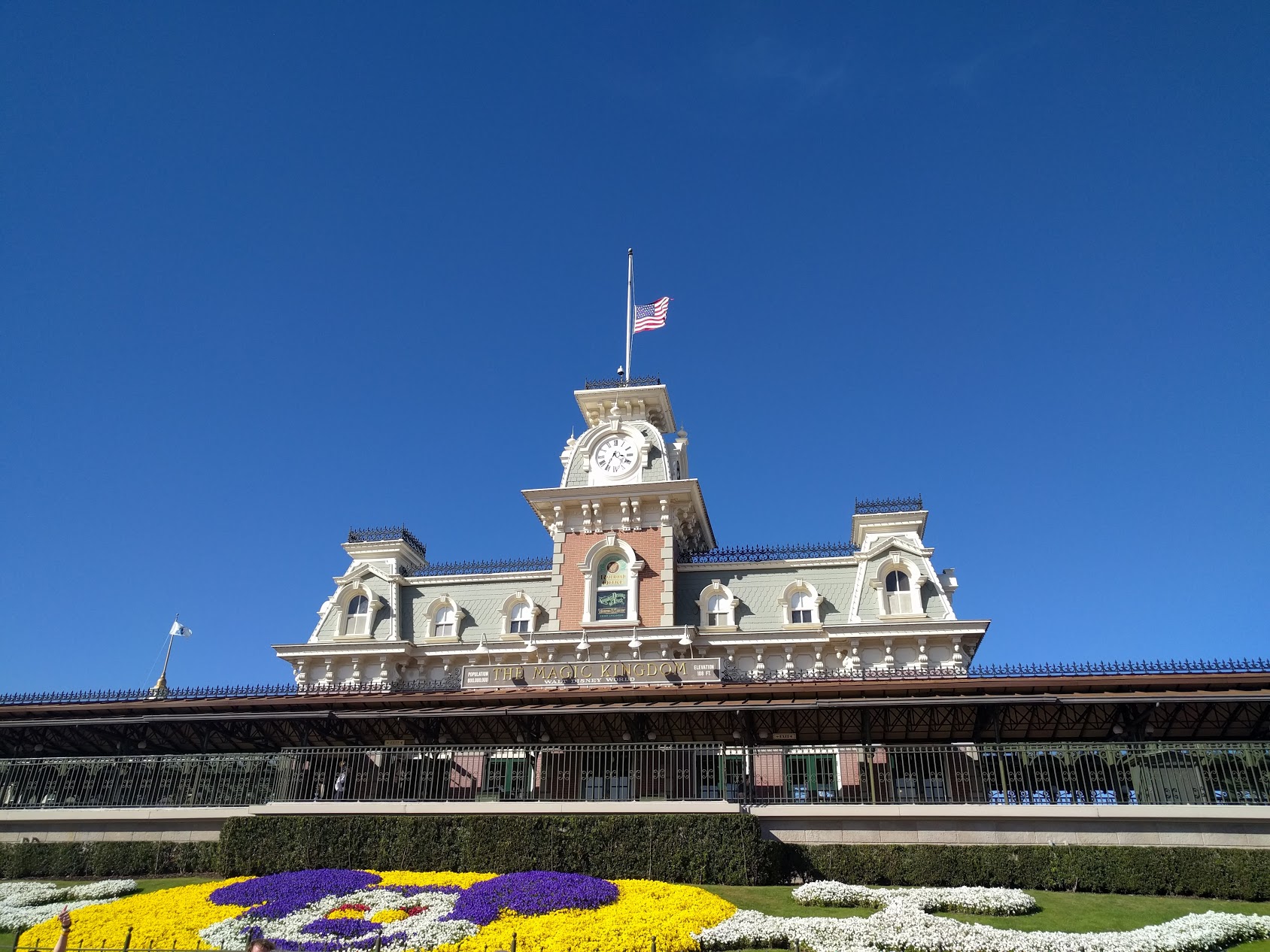 Transformational Leadership Lessons from Disney: Inspire, Innovate, and Lead