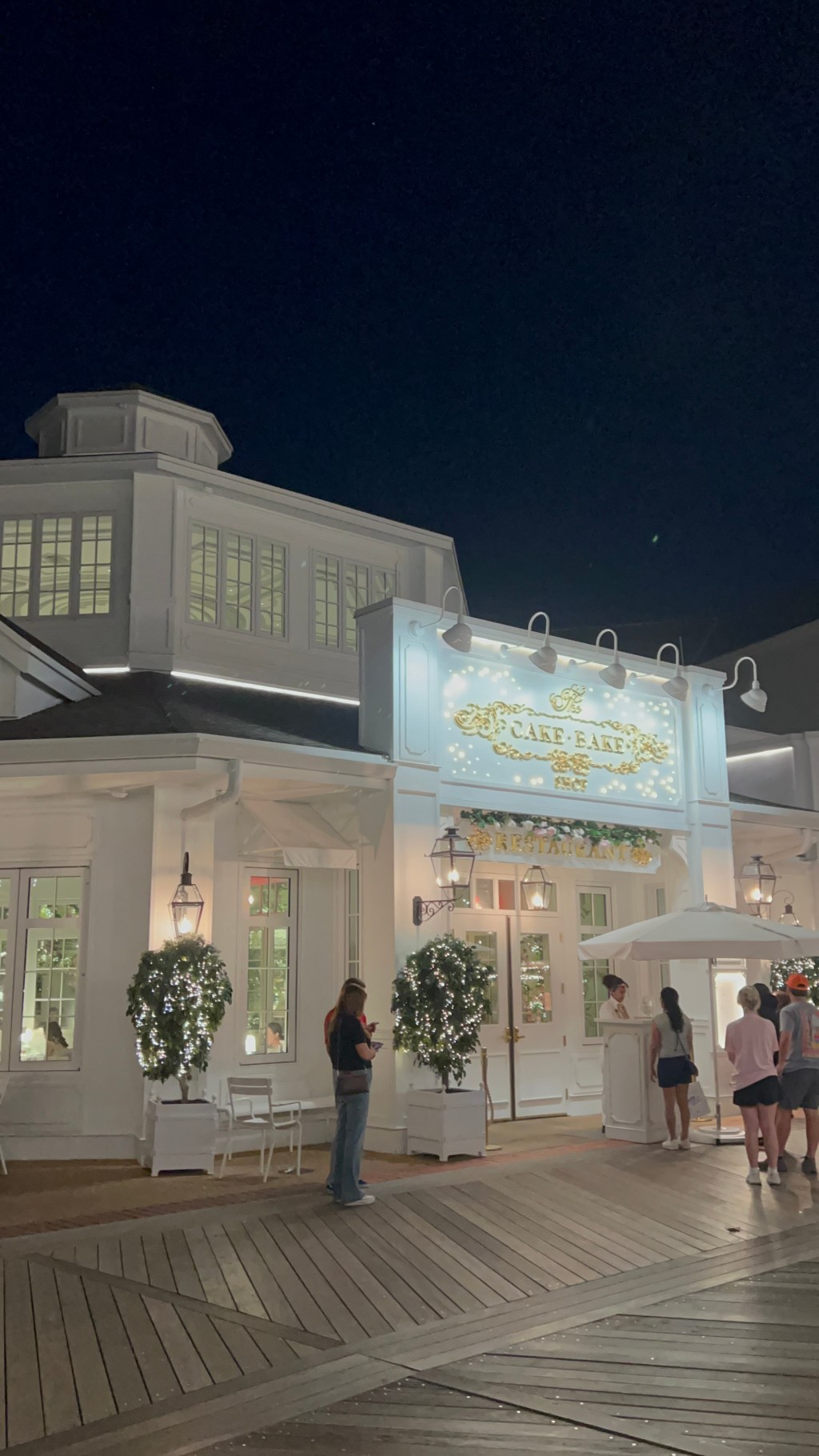 The Cake Bake Shop Bakery at Disney’s BoardWalk -HAA Disney: Give Me A Review