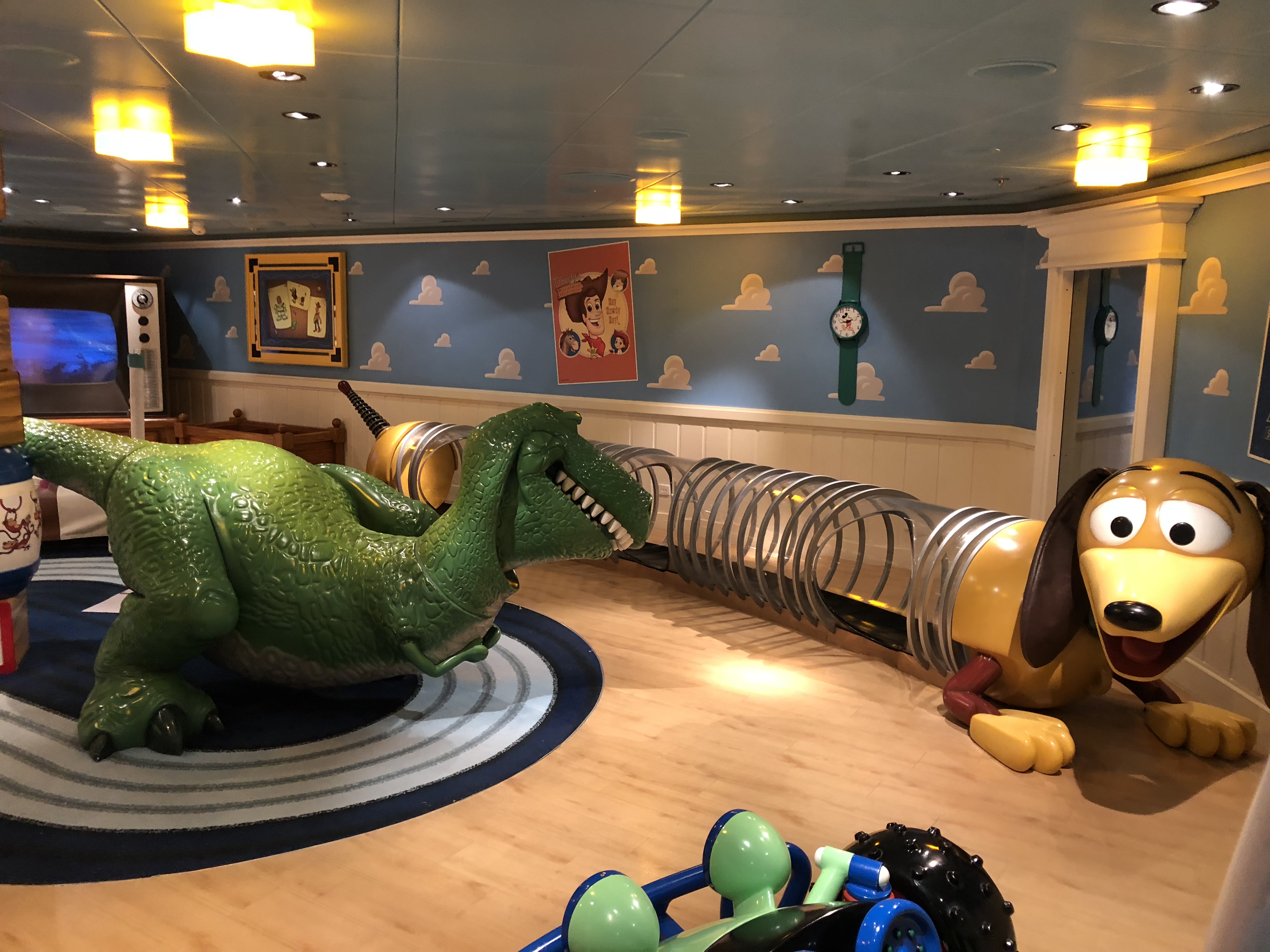 13 Disney Leadership Lessons for Becoming a Better Leader