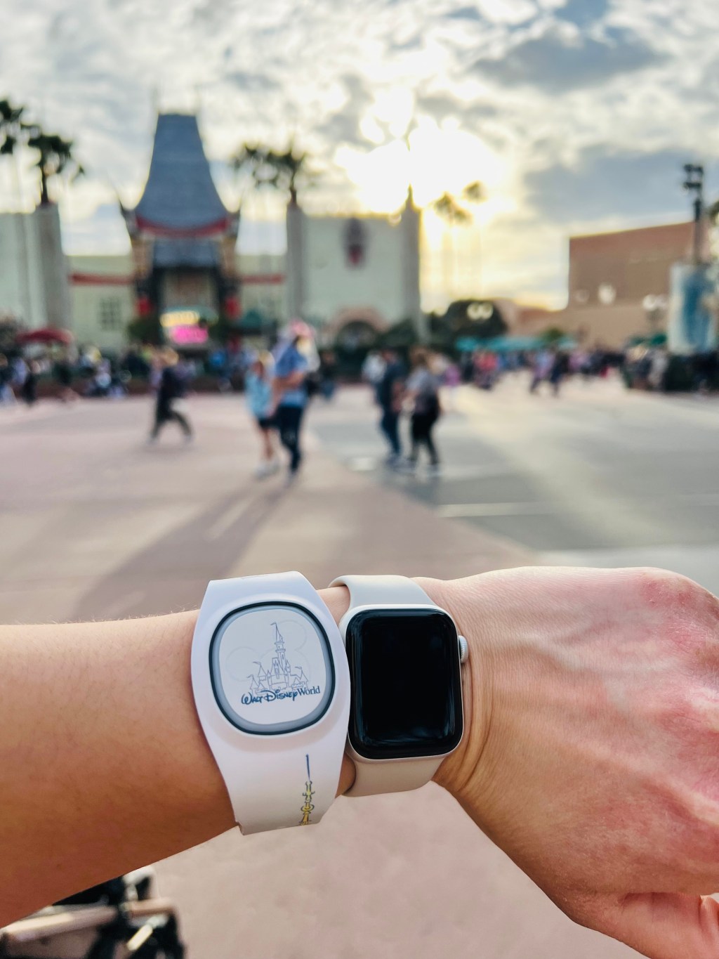 MagicBand+ Review 2026: Is MagicBand+ Worth It at Walt Disney World? – HAA Disney: Give Me a&nbsp;Review